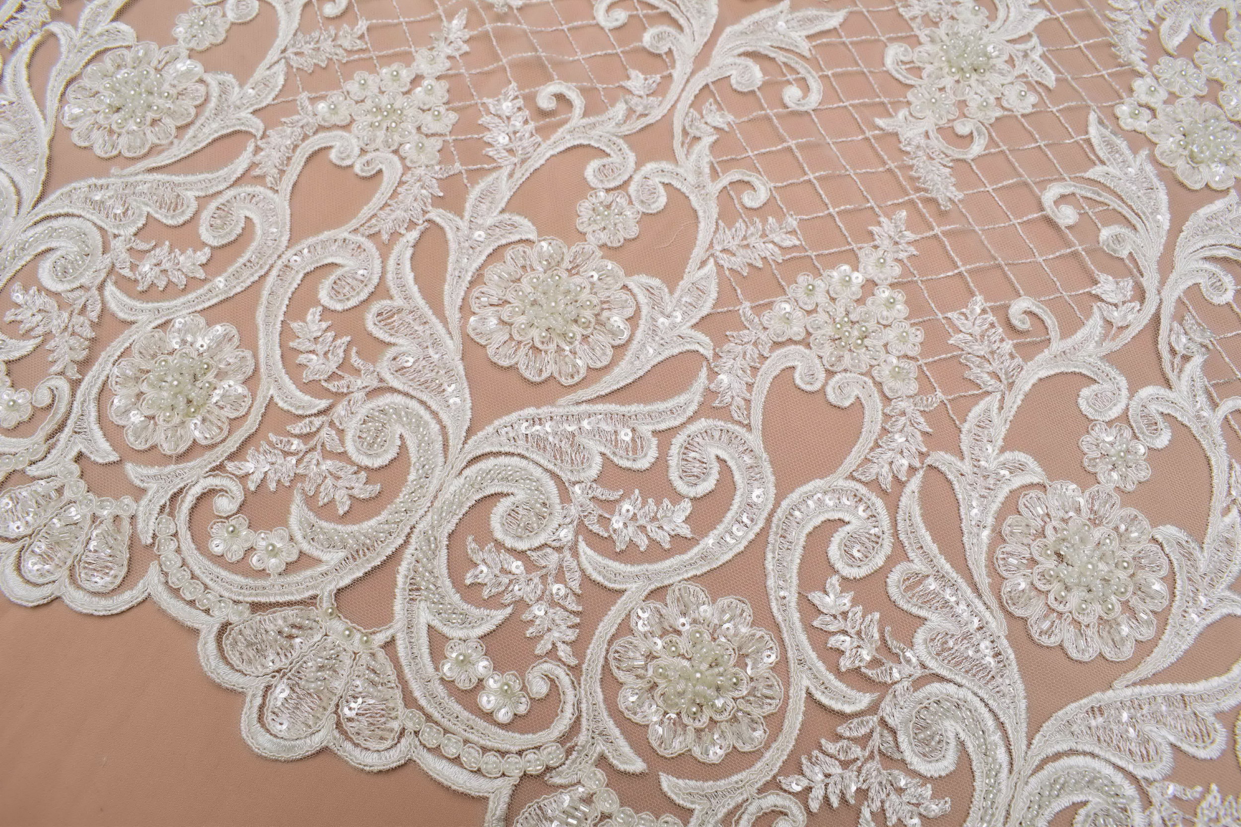 Sale: Guipure &laquo;38544&raquo
